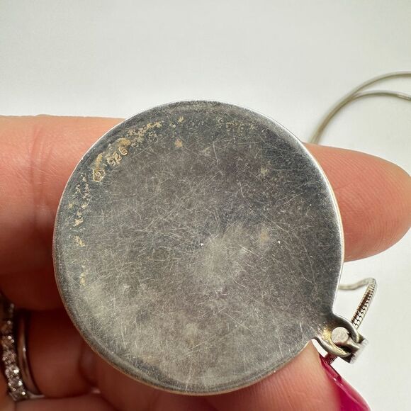 SALE! 16" Sterling silver hammered disk pendant necklace! - Picture 6 of 8